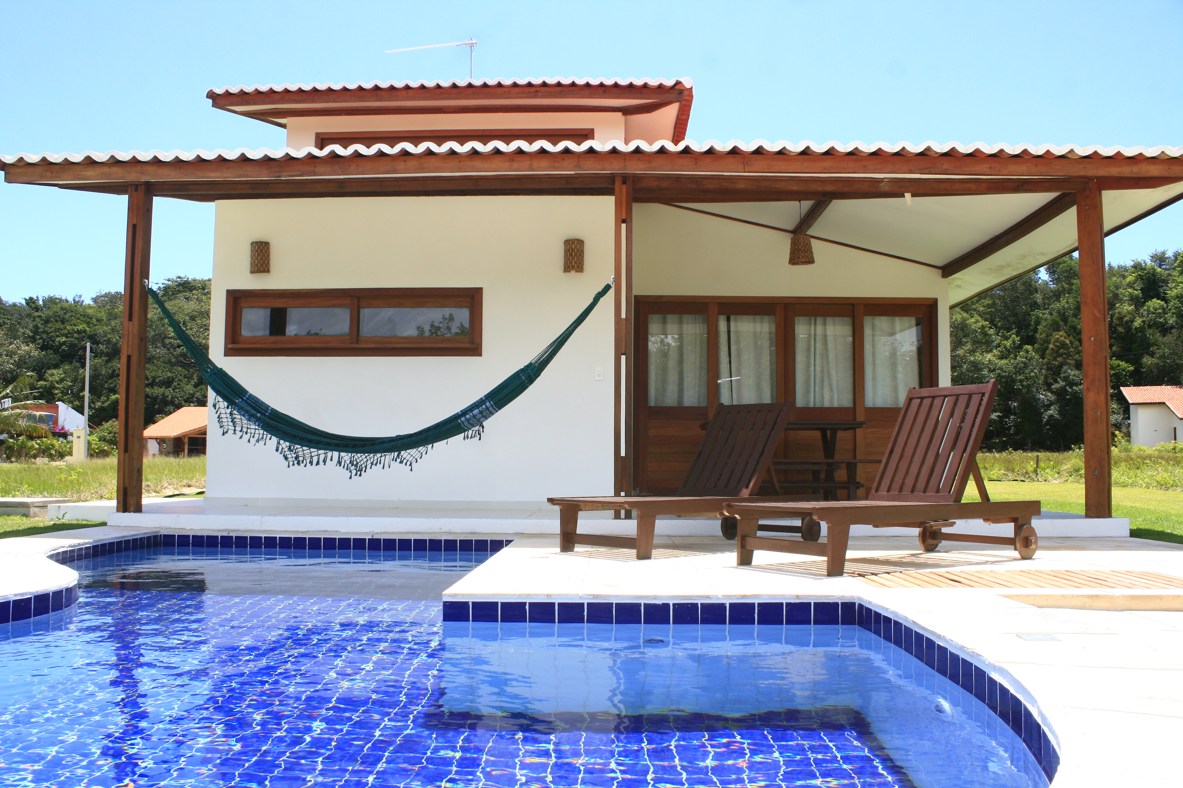 House with Private Pool – Near Madeiro Beach – QDS32